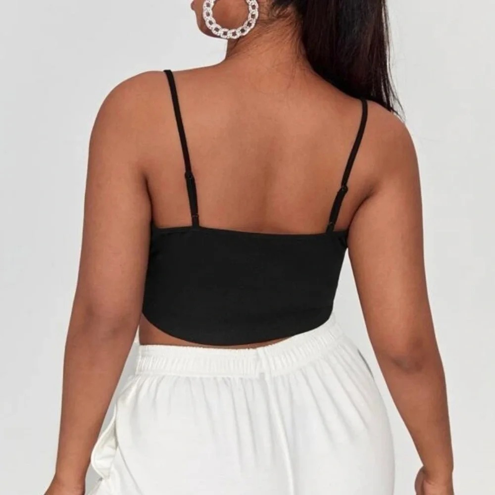 SHEIN Plus Asymmetrical Hem Solid Cami Triangle Tank Top 1X - Picture 2 of 7